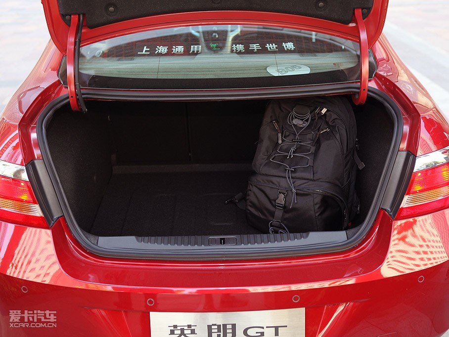 2010��Ӣ��GT 1.6T �Ԅ����J�\�Ӱ�            