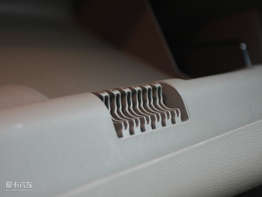 2010ӢGT 1.8L Ԅ(dng)A