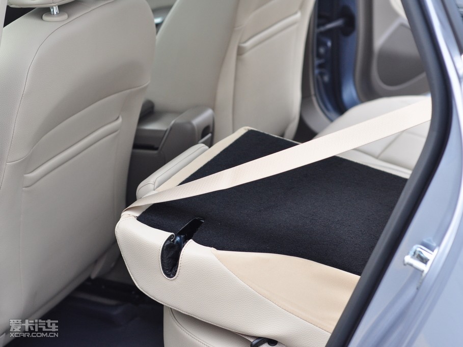 2010ӢGT 1.8L Ԅ(dng)A