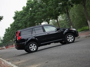 2010款2.4L 两驱超豪华型 整体外观