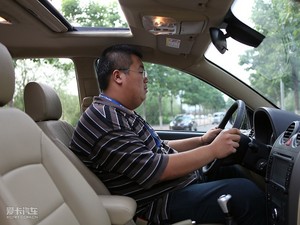 2010款2.4L 两驱超豪华型 空间座椅