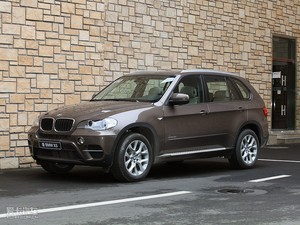 2011款xDrive35i 尊贵版 整体外观