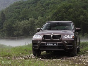 2011款xDrive35i 尊贵版 整体外观