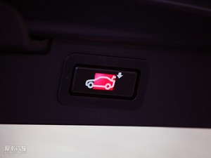 2011款xDrive35i 尊贵版 空间座椅