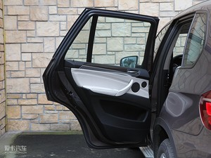 2011款xDrive35i 尊贵版 空间座椅