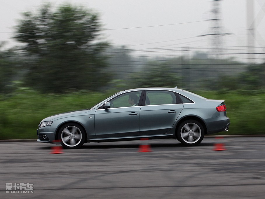 2010WA4L 2.0TFSI CVT\Ӱ