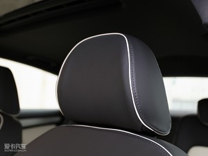 20102.0TFSI Sportback A g