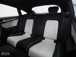 20102.0TFSI Sportback A g