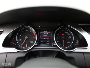 2010款2.0TFSI Sportback 豪华型 仪表