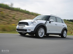 2011款COOPER S ALL 4 整体外观