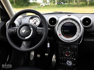 2011COOPER S ALL 4 п؅^(q)