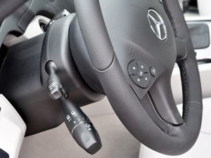 2010款C 180K 经典版 中控区