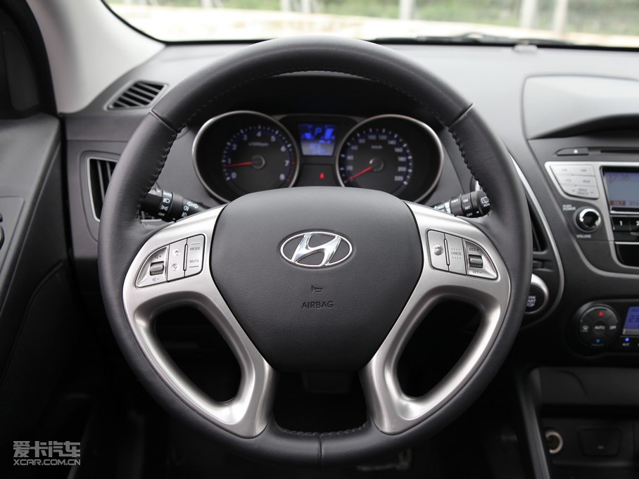 2010��F��ix35 2.0L �Ԅ�������F��