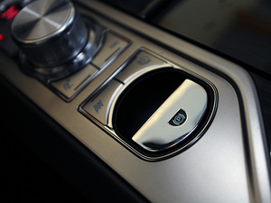 2009R 5.0L Cе п؅^