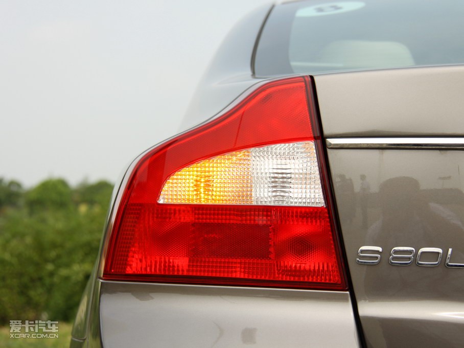 2010���֠���S80L 2.5T ��������