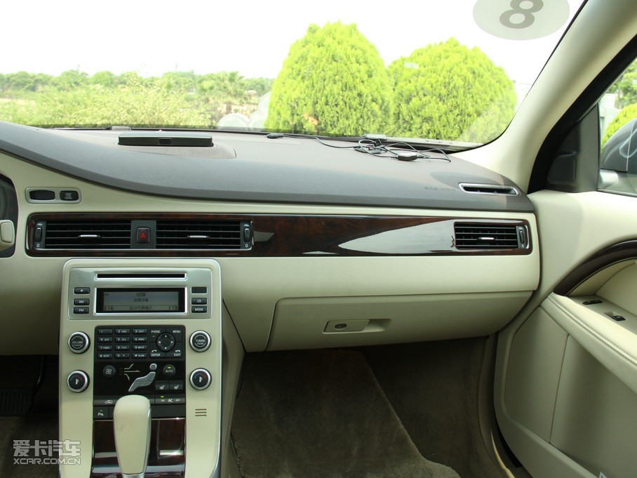 2010���֠���S80L 2.5T ��������