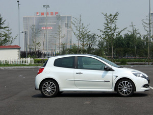 2009ZClio w^