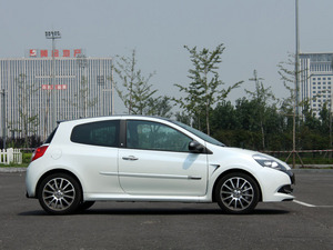 2009ZClio w^