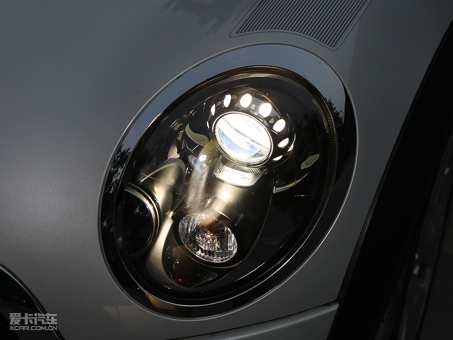 2009MINI S 50 CAMDEN