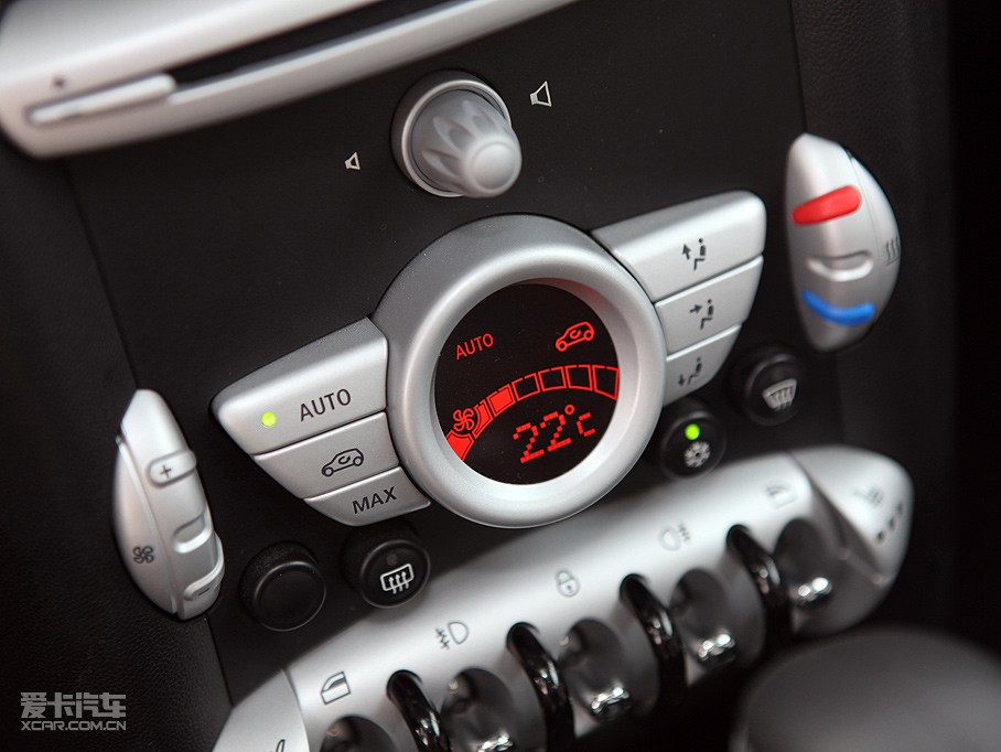 2009MINI S 50 CAMDEN