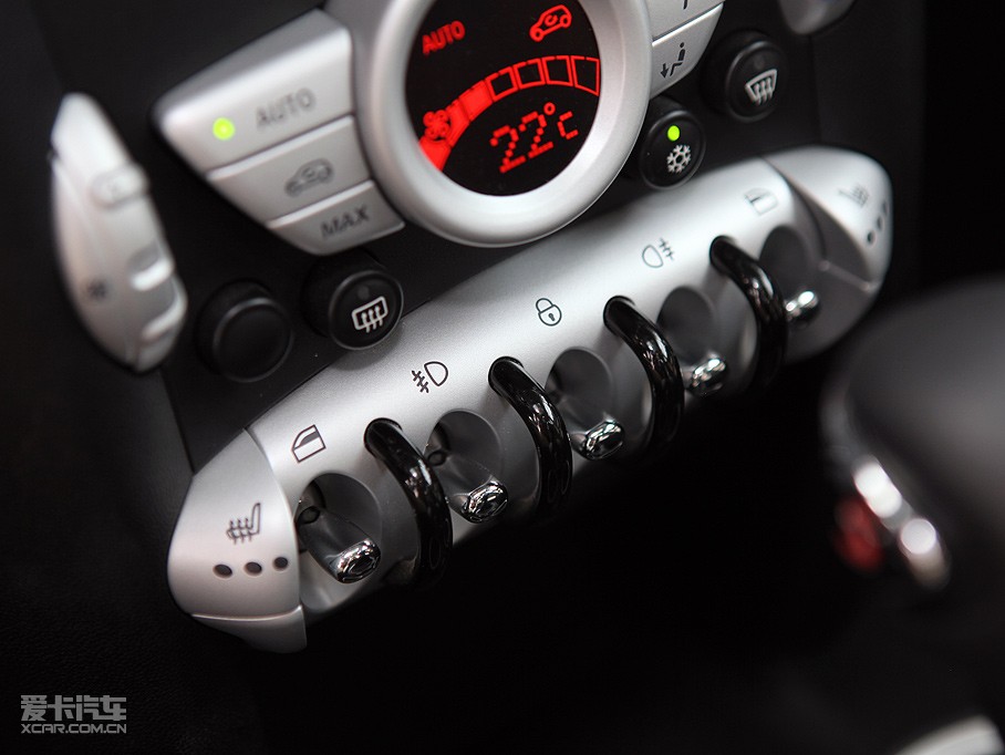 2009MINI S 50 CAMDEN