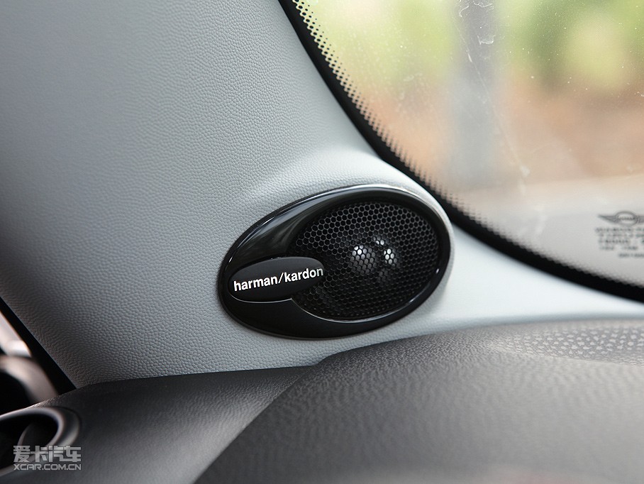 2009MINI S 50 CAMDEN