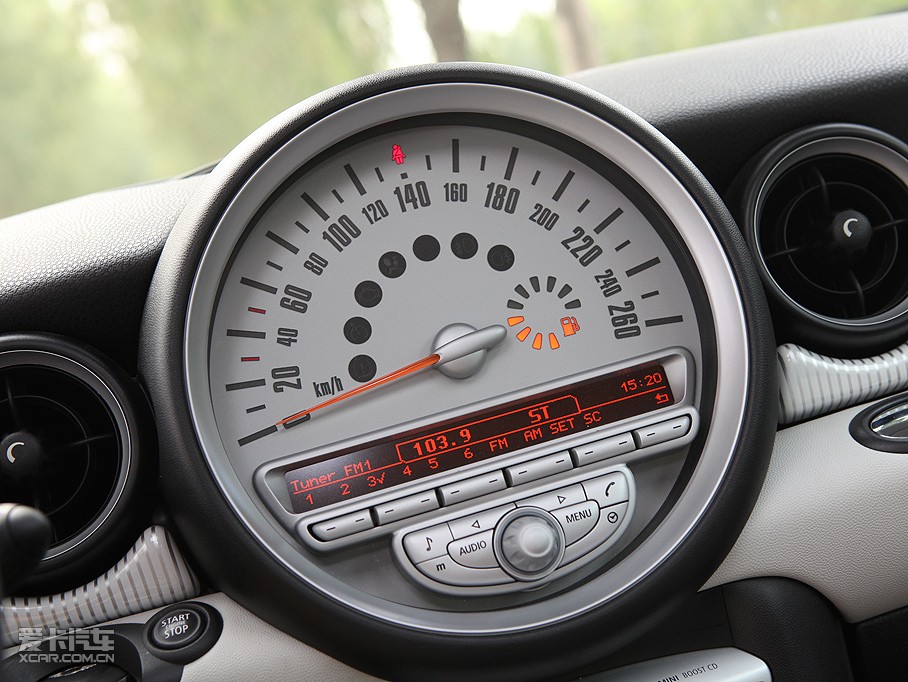 2009MINI S 50 CAMDEN