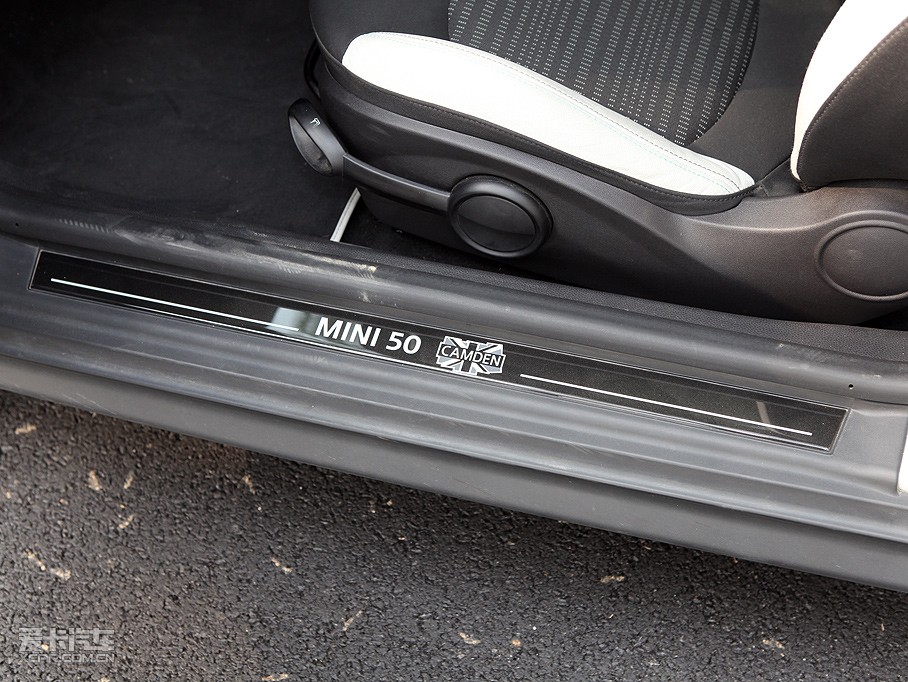 2009MINI S 50 CAMDEN