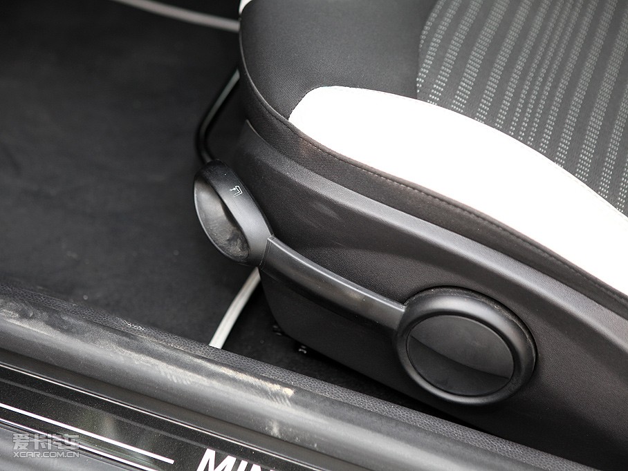 2009MINI S 50 CAMDEN