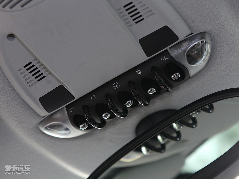 2009MINI S 50 CAMDEN