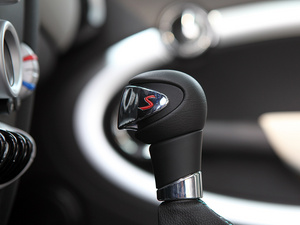 2009S 50 CAMDEN п؅^(q)