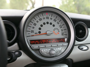 2009S 50 CAMDEN п؅^(q)