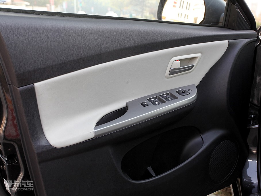 2011丣 1.6L քӺA