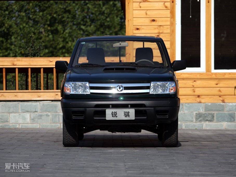 2010���J�U��ʽ܇ 2.5L ���(q��)��(bi��o)��(zh��n)��
