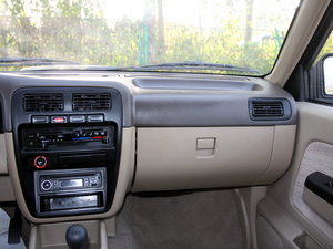 2010��2.5L ���˜ʰ� �п؅^