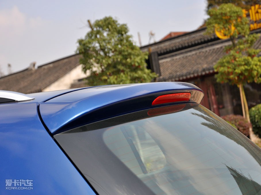 2010;^ 1.8TSI ԄݼӢ