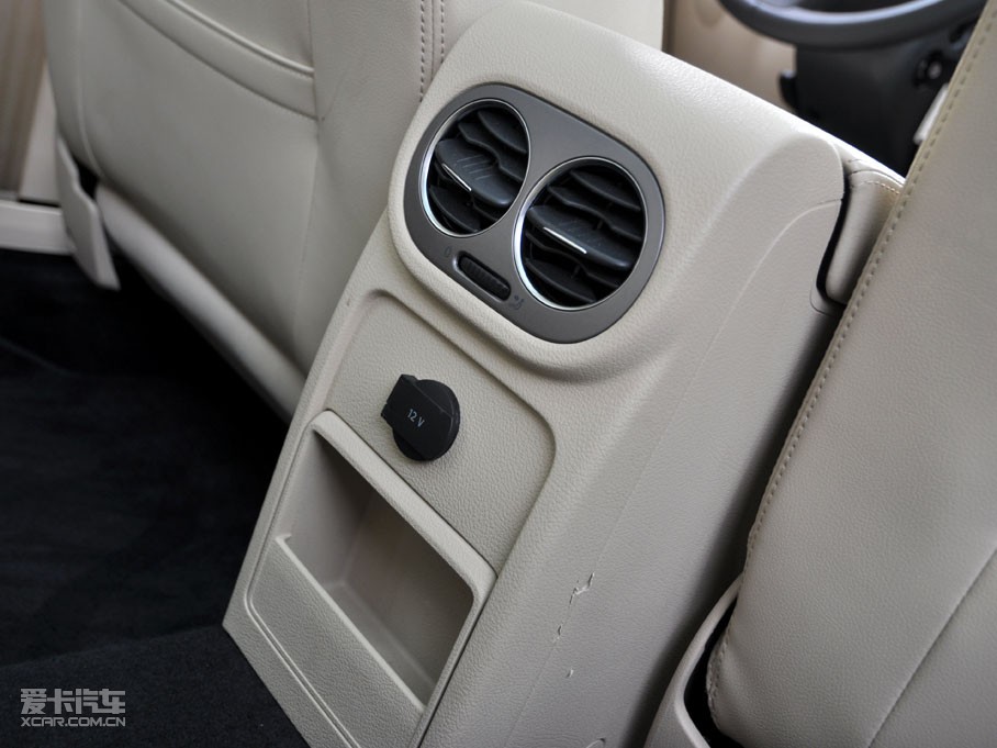 2010;^ 1.8TSI ԄݼӢ