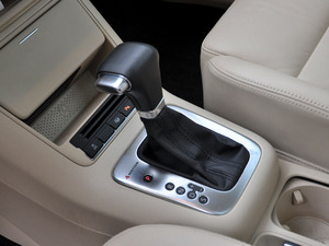 20101.8TSI ԄݼӢ п؅^