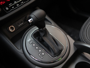 20112.0L GLS ԄӃ п؅^