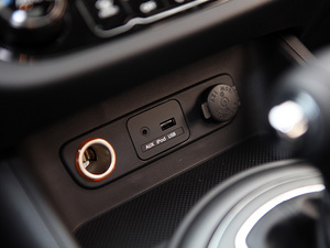 20112.0L GLS ԄӃ п؅^