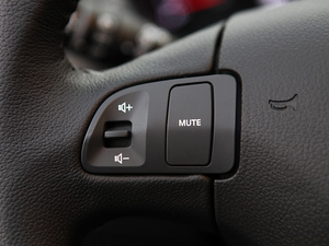 20112.0L GLS ԄӃ п؅^