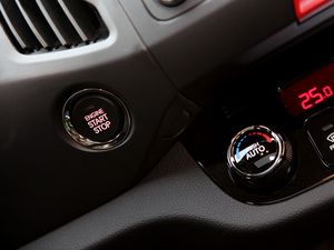 20112.0L GLS ԄӃ п؅^