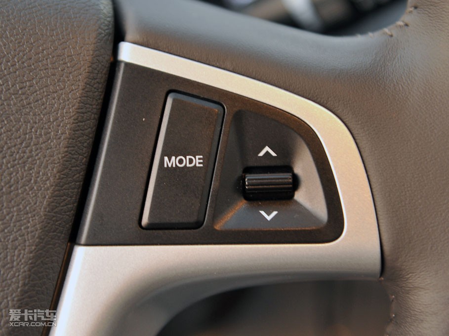 2010����{ 1.4L BLUE �Ԅ�(d��ng)��