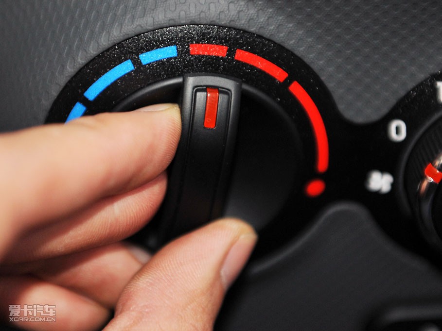 2010{ 1.4L BLUE Ԅ(dng)