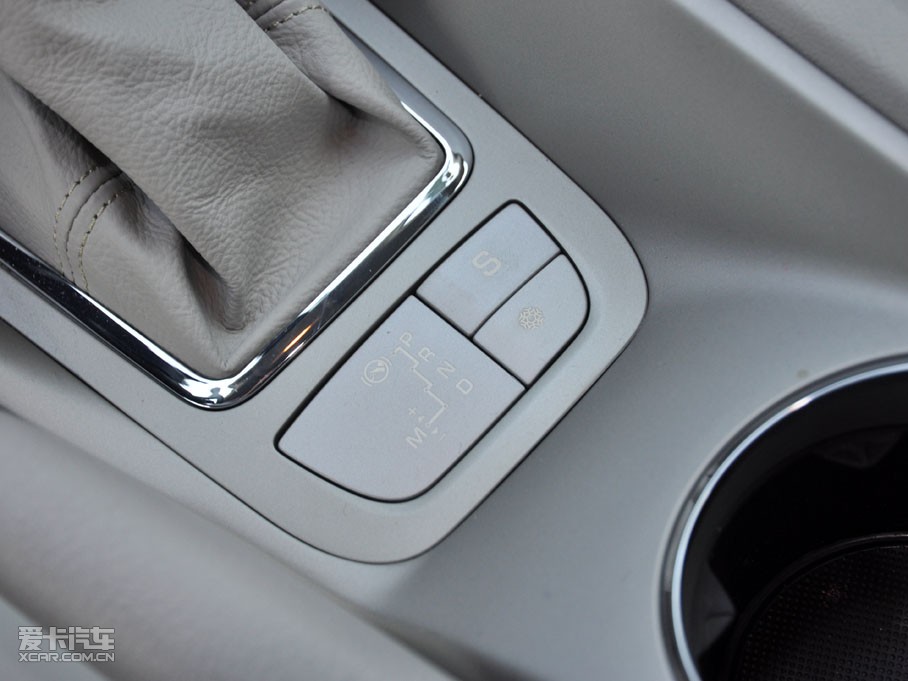 2011��ѩ�F��C5 2.3L �Ԅ����S��