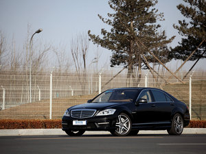 2010���S��AMGS 65 AMG����45��