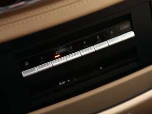 2010A(y)MG S 65 п؅^(q)