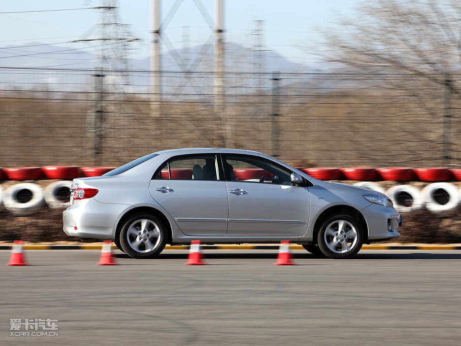 2011_ 1.8L GLX-i CVT