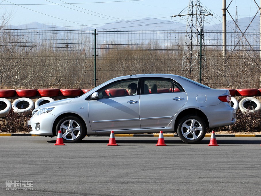 2011_ 1.8L GLX-i CVT