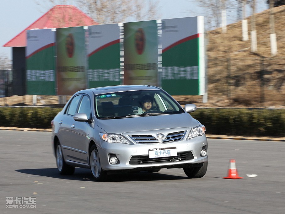 2011_ 1.8L GLX-i CVT